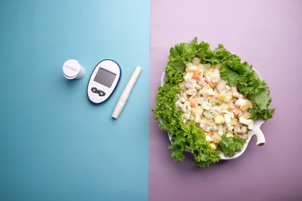 Achieving Heart Health: How a Low-Sodium Diet Can Tackle Hypertension